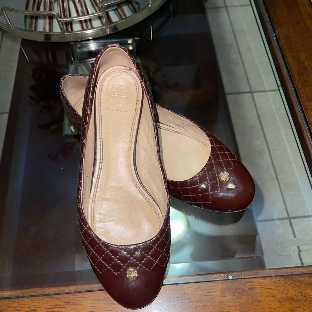 Tory Burch flats used a couple of time good condition